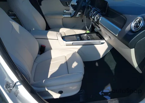 2024 Mercedes-Benz Glb 250 4Matic from USA, damaged, VIN W1N4M4HB4RW343822